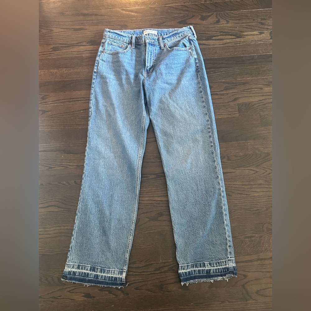 Abercrombie & Fitch Baggy Low Rise Jeans